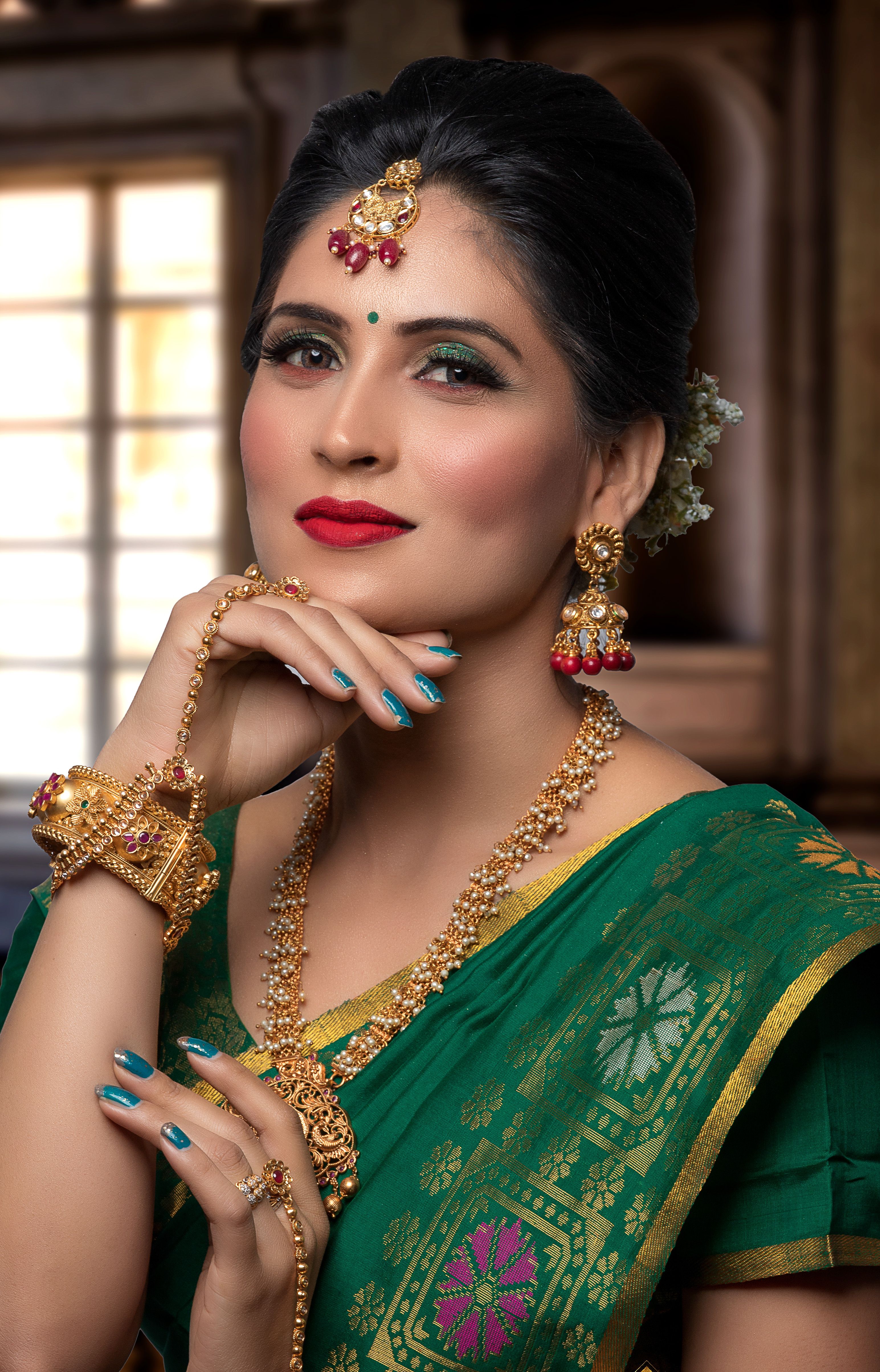 Exquisite Diamond Ring